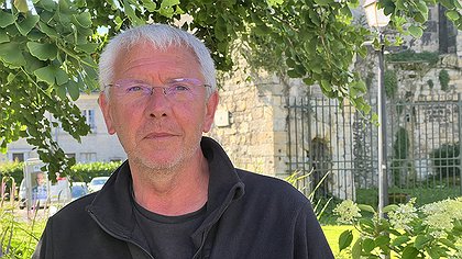 Illustration Lutte ouvrière présente des listes