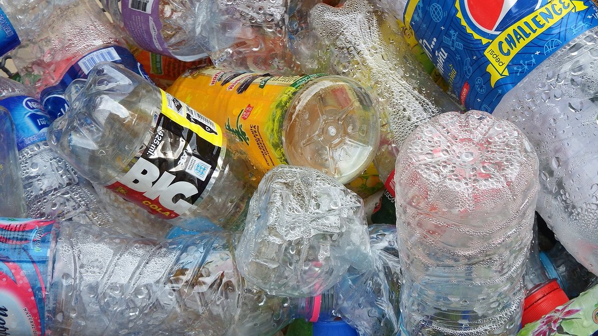 Illustration - Vous reprendrez bien un peu de plastique ?
