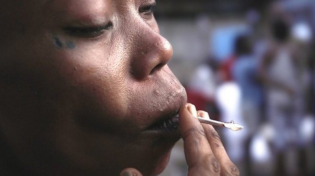 Illustration - manifestation contre la drogue et le pouvoir