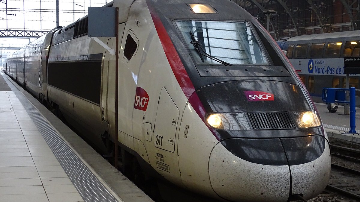 Illustration - elle déraille