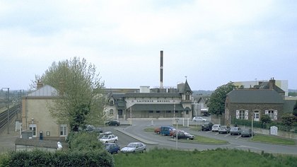 Illustration Lactalis pollue