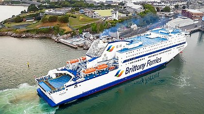 Illustration Brittany Ferries supprime des lignes et des postes