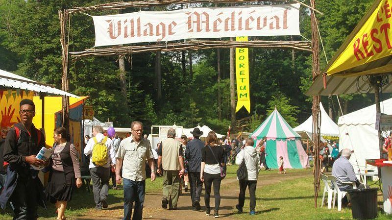 Le Village médiéval
